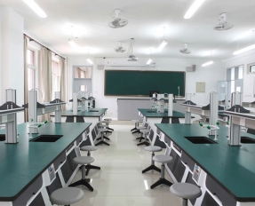 開放(fàng)式化學(xué)實驗室(shì)