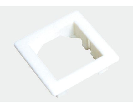 YL 2211 三孔插(chā)座盒-實驗室(shi)配件